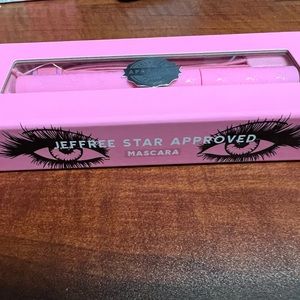 Jeffree Star black mascara